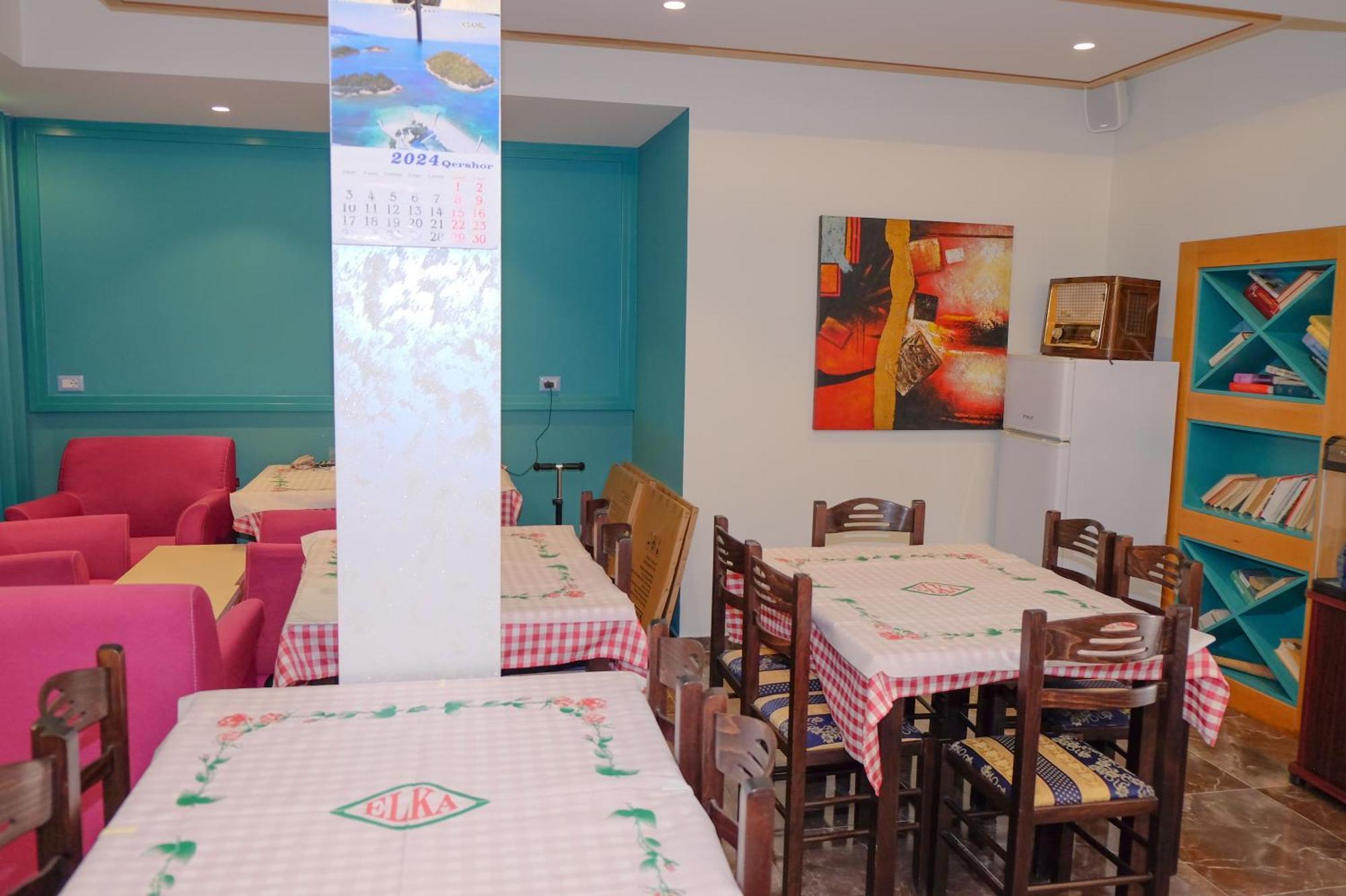 Vlorë Laid Hotel מראה חיצוני תמונה