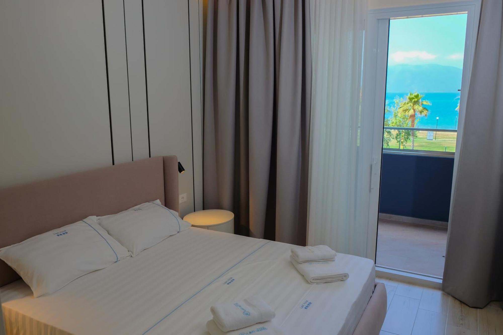 Vlorë Laid Hotel מראה חיצוני תמונה