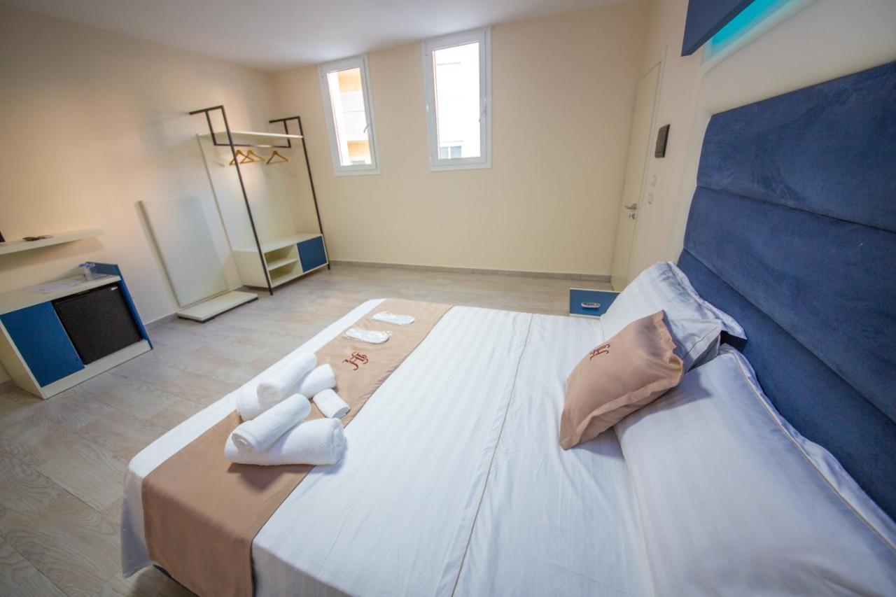 Vlorë Laid Hotel מראה חיצוני תמונה