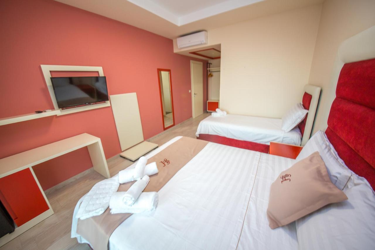 Vlorë Laid Hotel מראה חיצוני תמונה