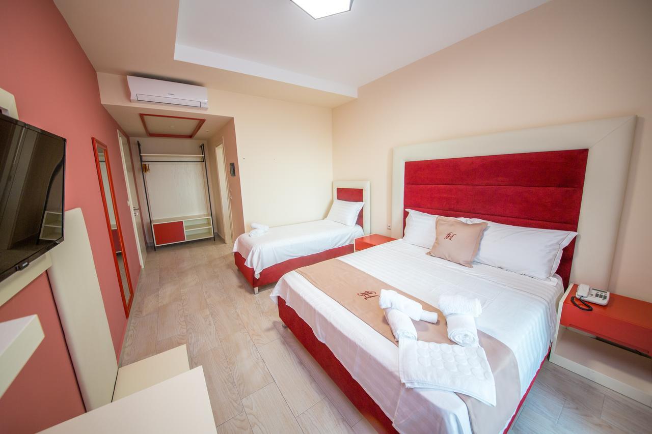 Vlorë Laid Hotel מראה חיצוני תמונה