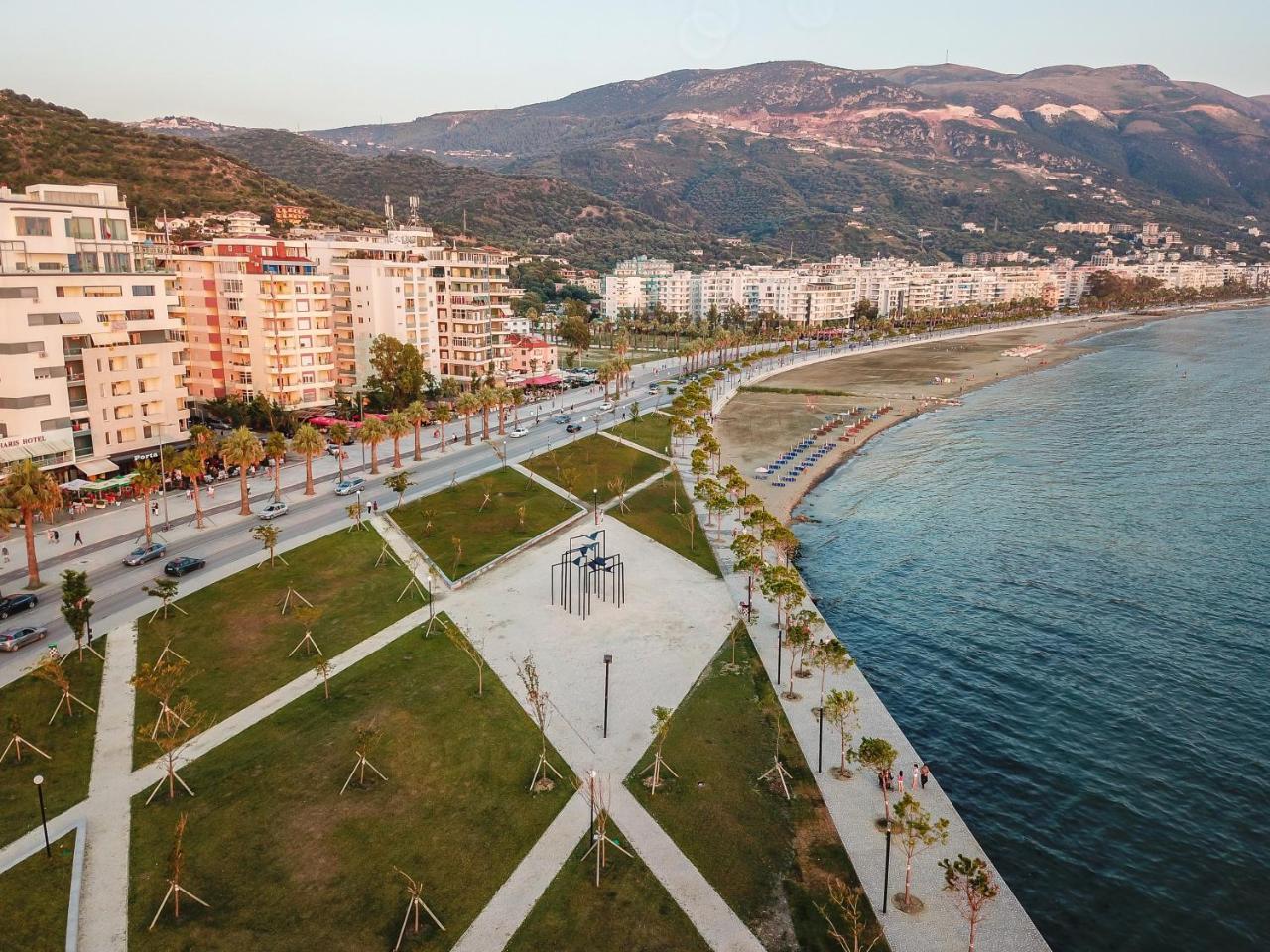 Vlorë Laid Hotel מראה חיצוני תמונה