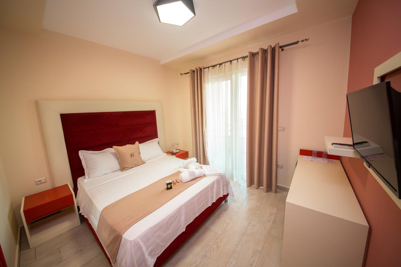 Vlorë Laid Hotel מראה חיצוני תמונה