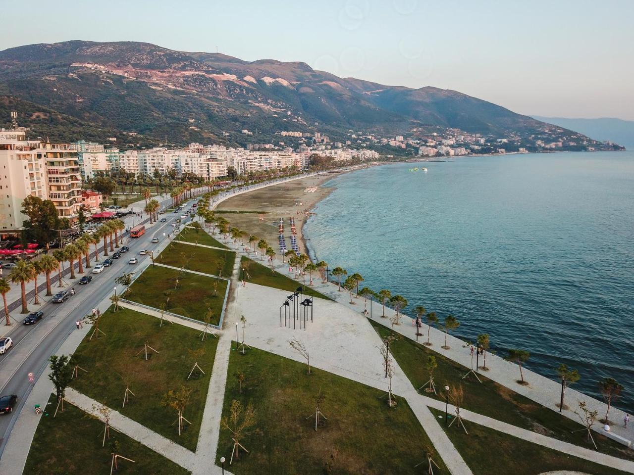 Vlorë Laid Hotel מראה חיצוני תמונה